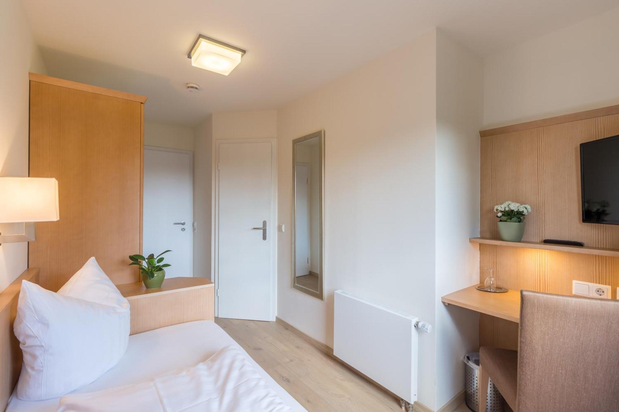 Gaestehaus Burgblick Bisingen Cameră foto